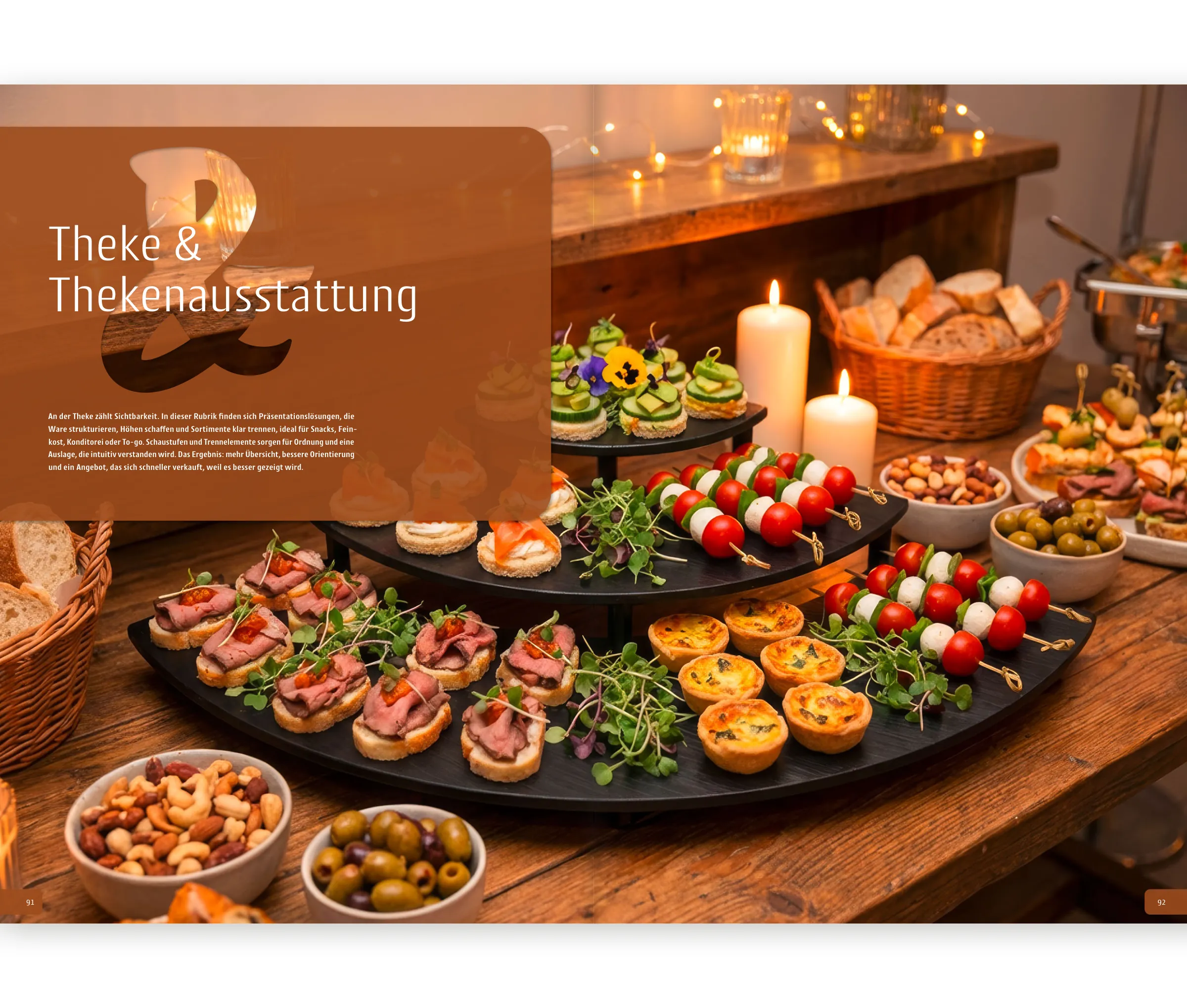 Doppelseite »Theke & Thekenausstattung«: Kapitelauftakt in Braun, Buffet mit Kerzen (Bild mit KI erzeugt)